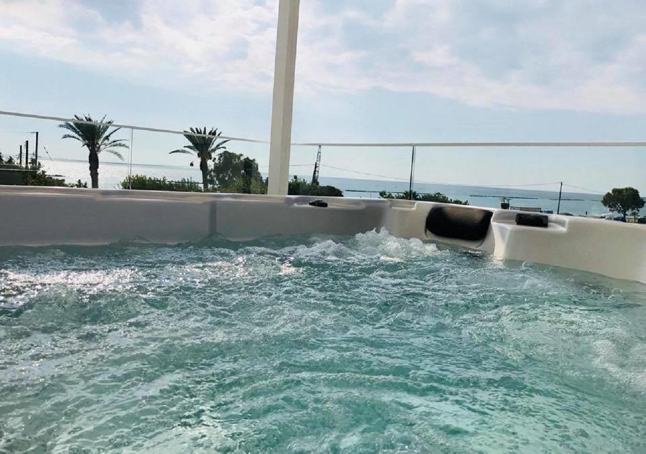 Wavebreeze Villas Paphos Bagian luar foto